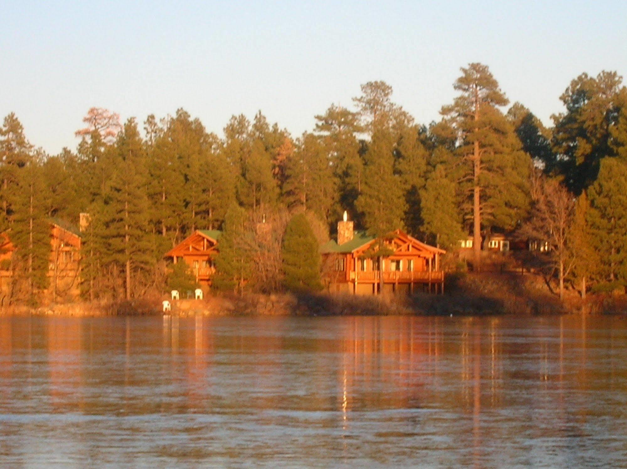 Lake Of The Woods Resort Lakeside Esterno foto
